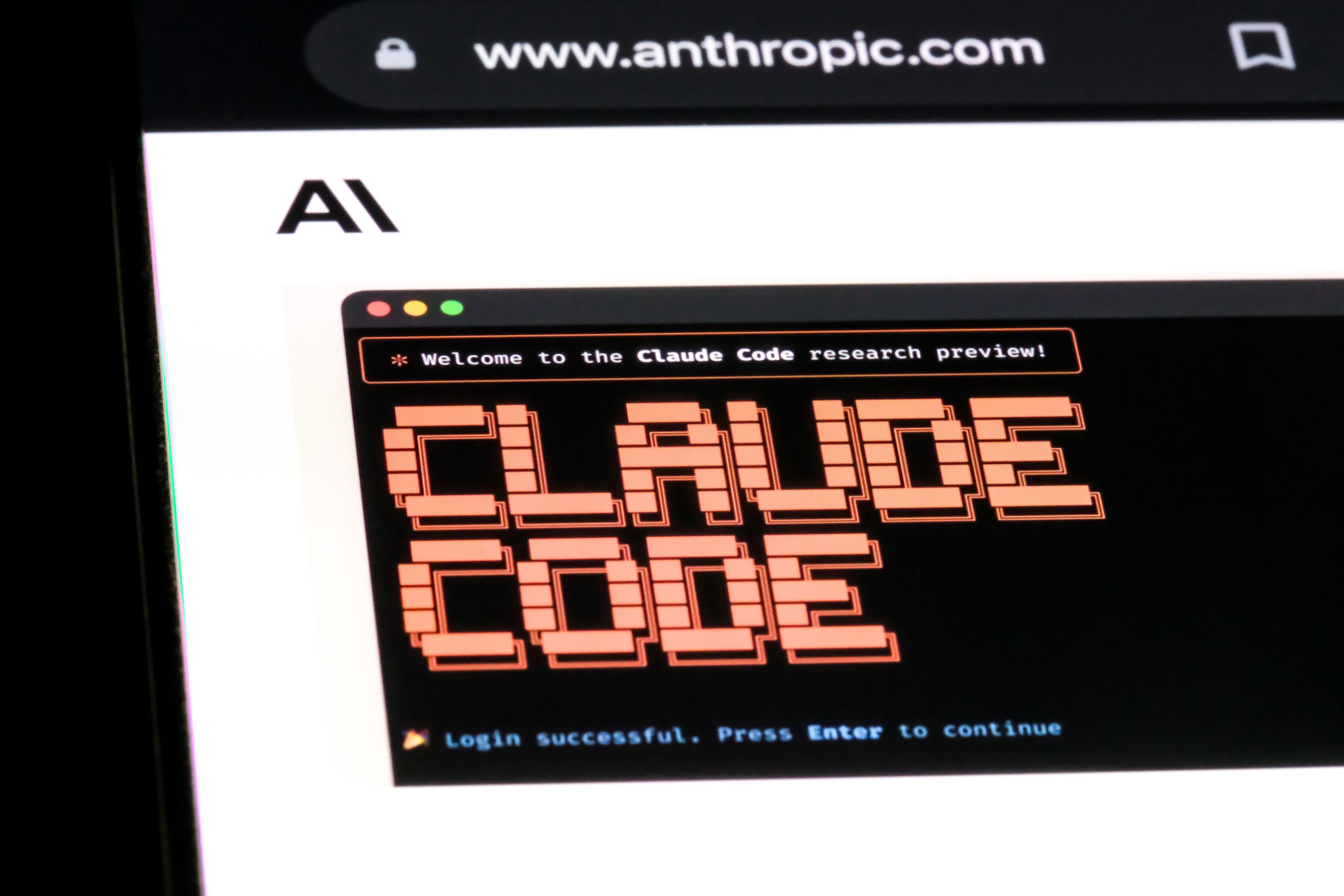 I tested Claude Code’s new web app - it makes coding as easy as chatting