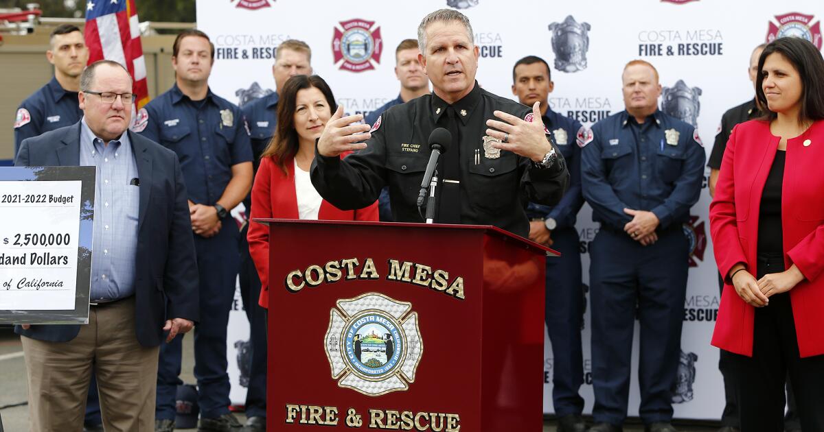 Fire Chief Dan Stefano preps for last call in Costa Mesa