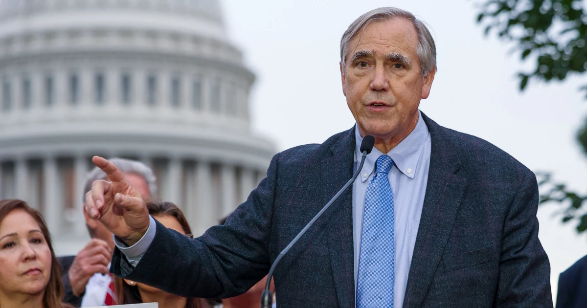 Sen. Jeff Merkley warns 'tyranny has arrived' in marathon floor speech protesting Trump