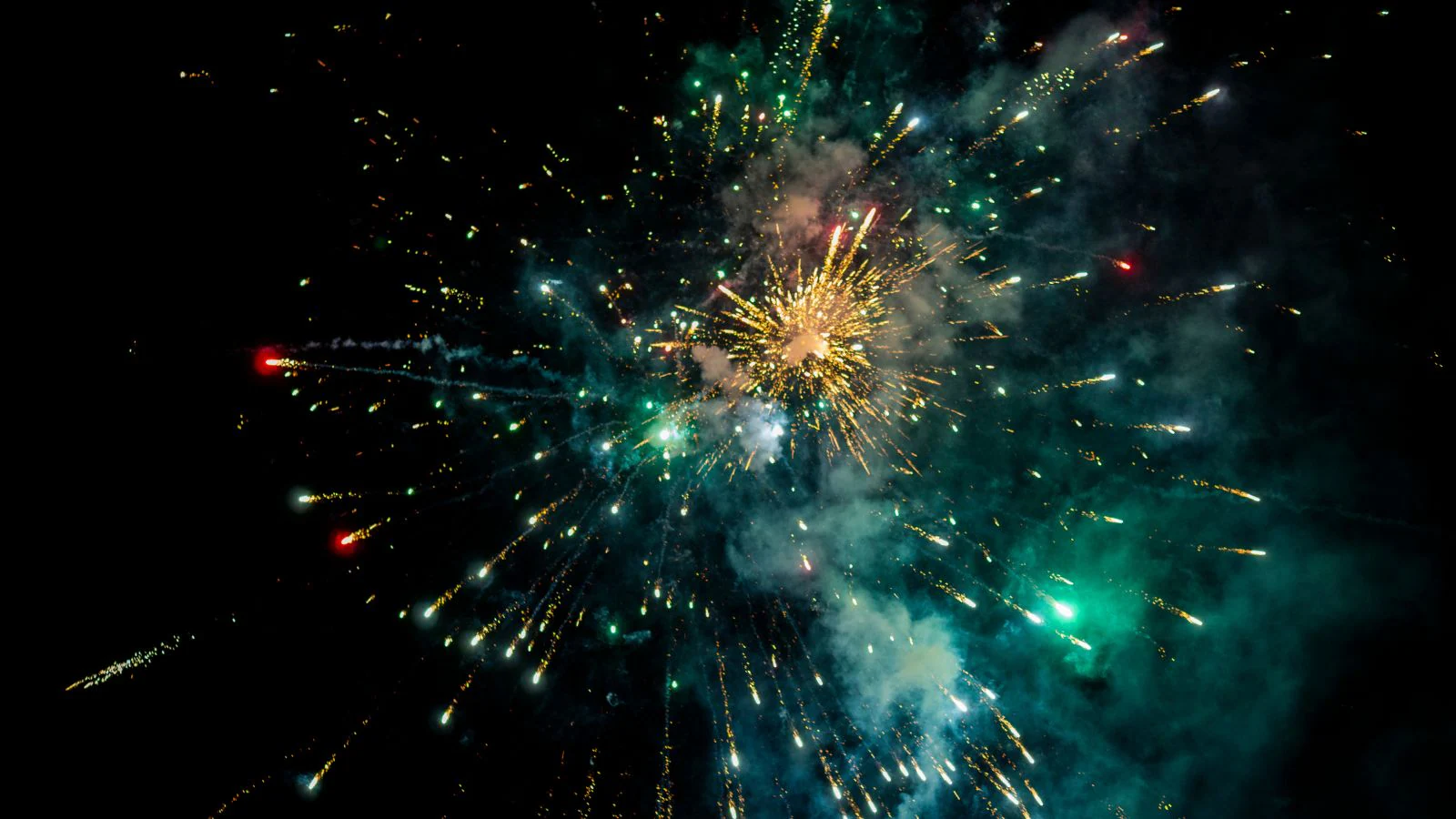 Delhi's 'Most Toxic Diwali In 5 Years' Despite 77% Stubble Burning Drop: Firecrackers, Weather To Blame