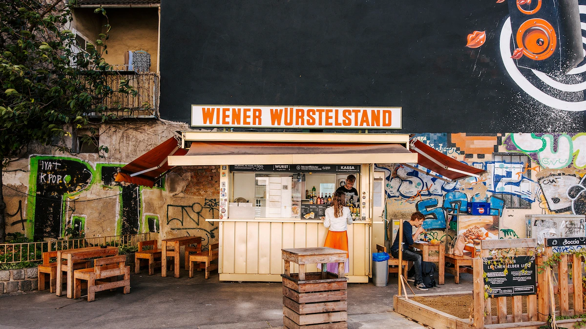 Where to find the best sausage stands in Vienna