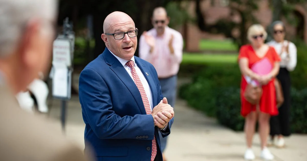 UL interim president appoints himself Cajundome Commission