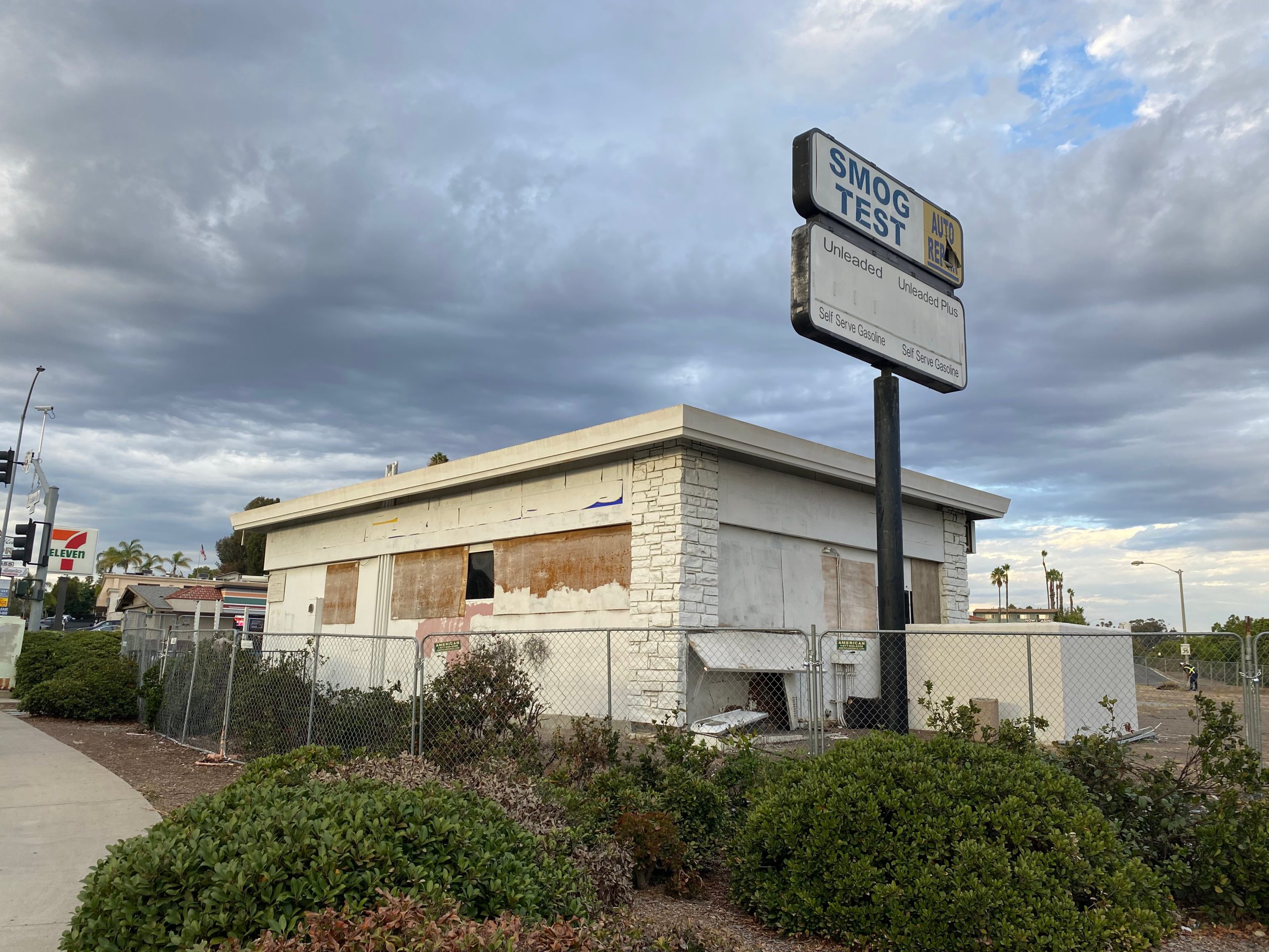 A decade-old eyesore: Project stalled at an abandoned La Mesa gas station