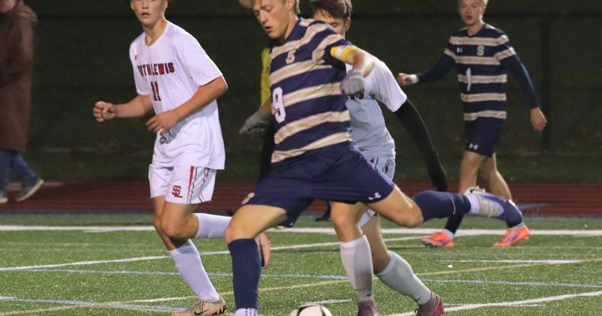 Skaneateles boys soccer takes down South Lewis in sectionals