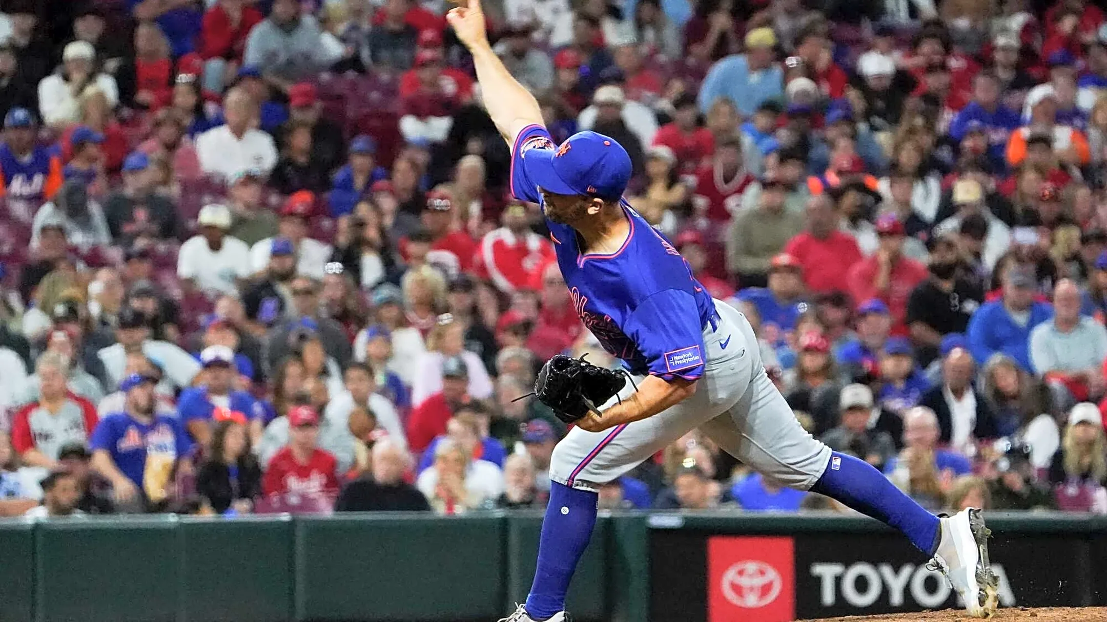 New York Mets designate veteran right-hander for assignment