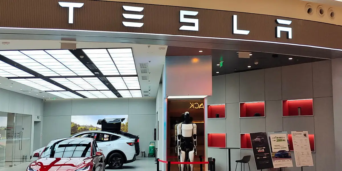 Tesla Q3 Earnings Live Updates: Stocks Dips on Earnings Miss