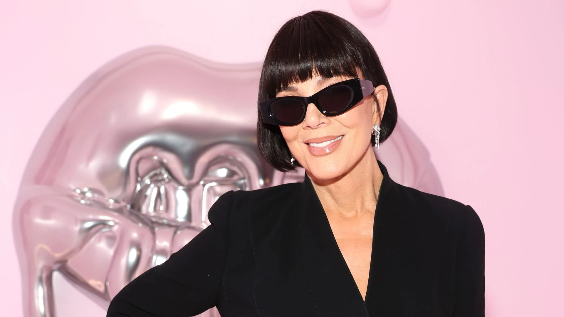 Kris Jenner's unfiltered red carpet photo reveals the real results of her $100K facelift