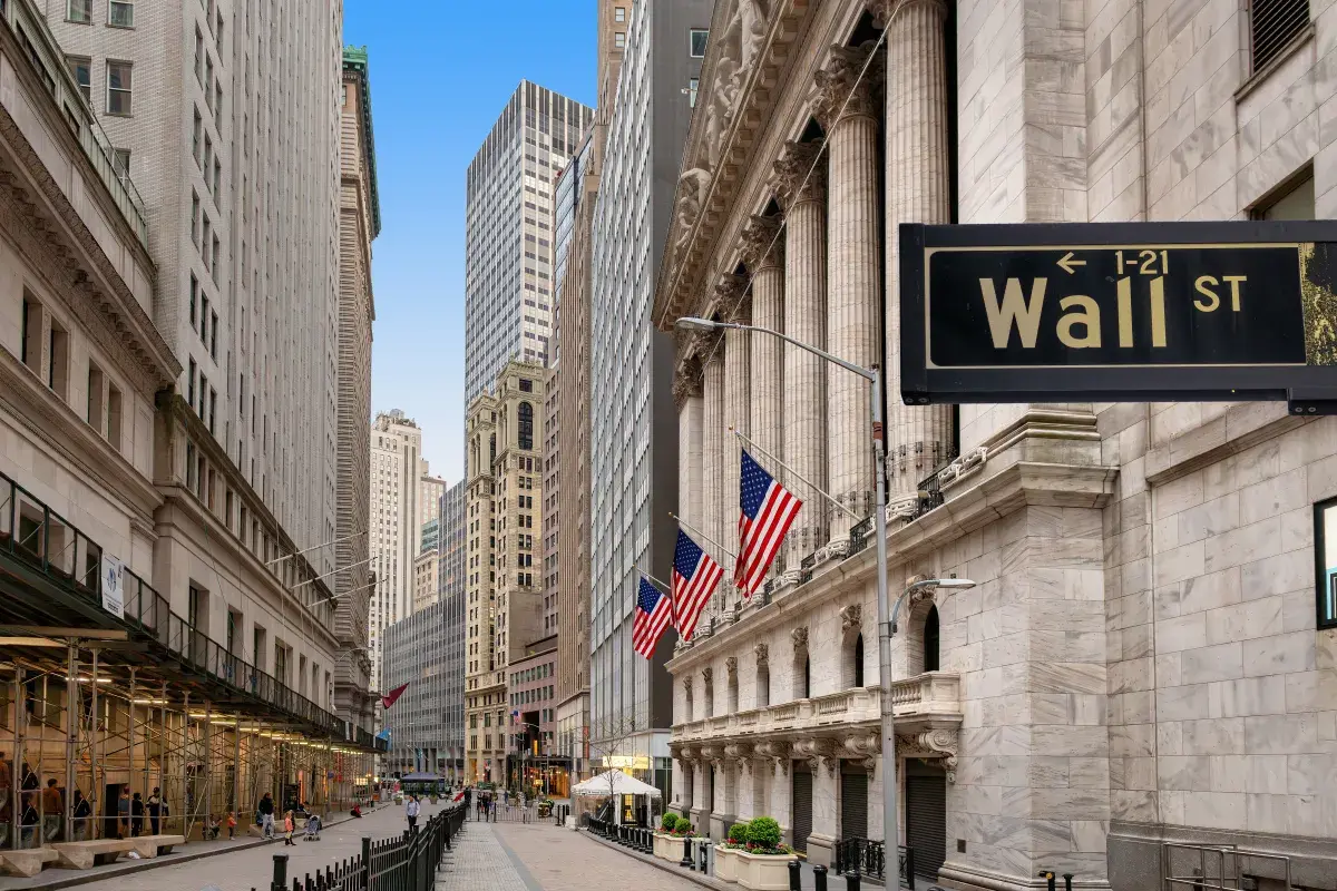 US Echoing ‘Alarm Bells’ of 2008 Crisis: Central Bank Chief
