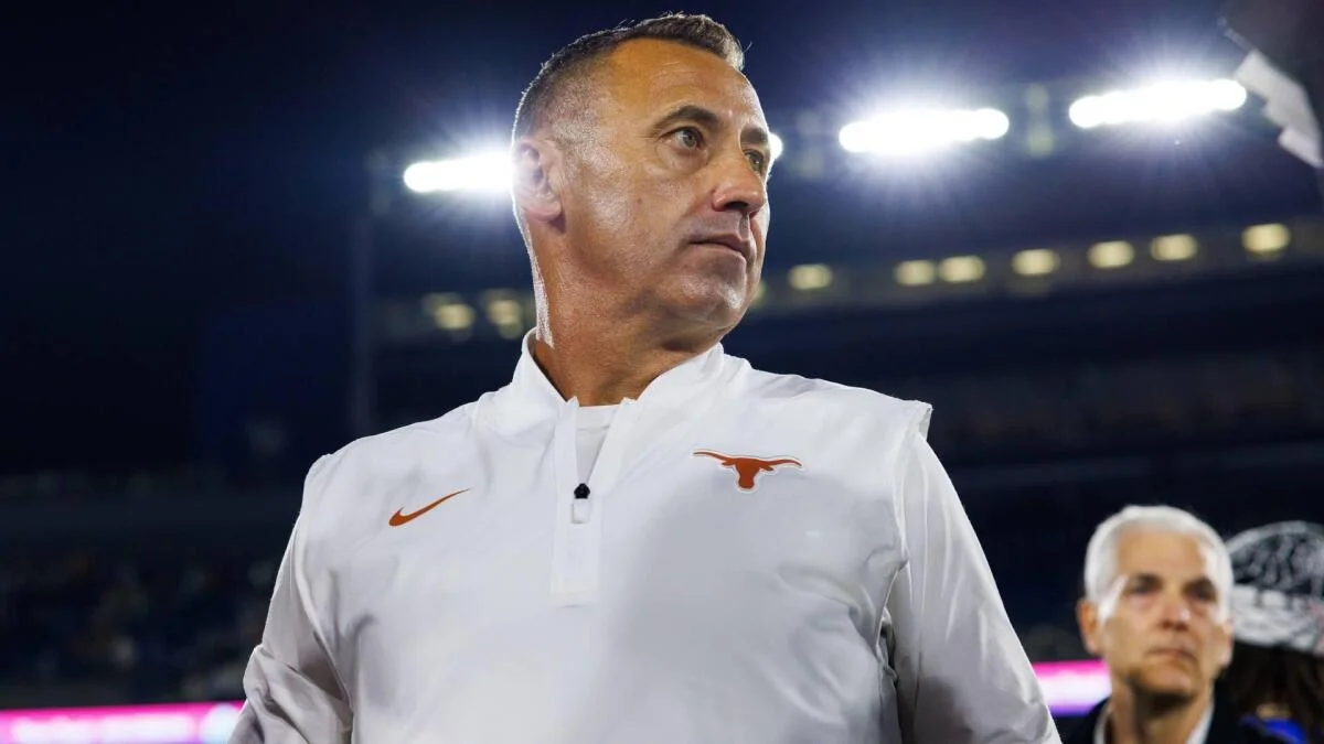 Is it fixable? Tough questions mount for Steve Sarkisian, Arch Manning after struggles