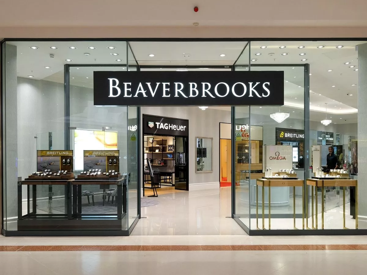 Popular high street retailer to shut all 83 stores on Boxing Day