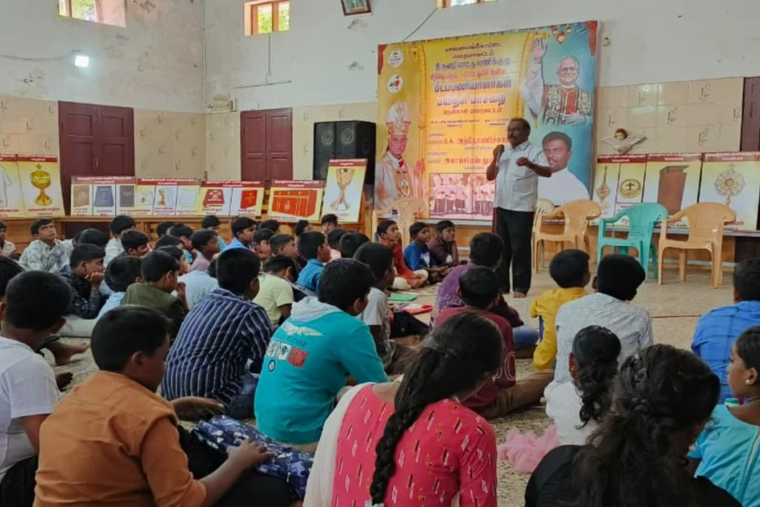 Diocese of Palayamkottai in India Launches Inaugural Altar Server Program