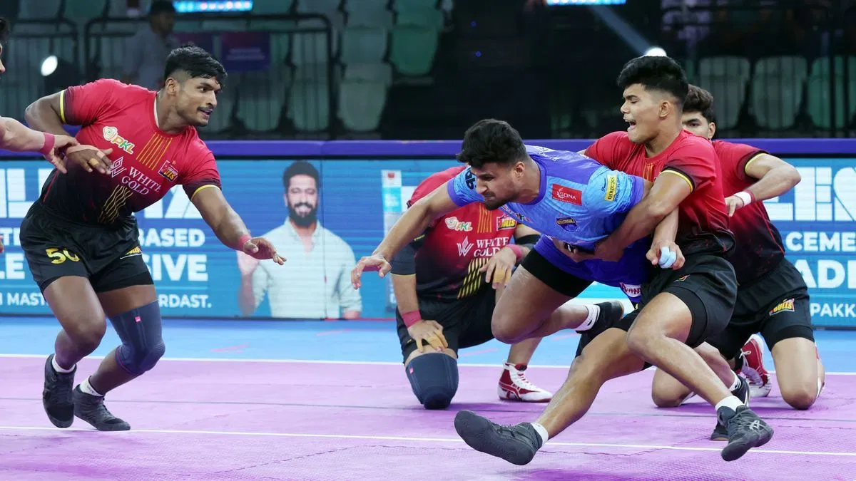 Pro Kabaddi 2025, BLR vs GUJ: Preview, probable starting 7s, prediction and live-streaming details for Bengaluru Bulls vs Gujarat Giants