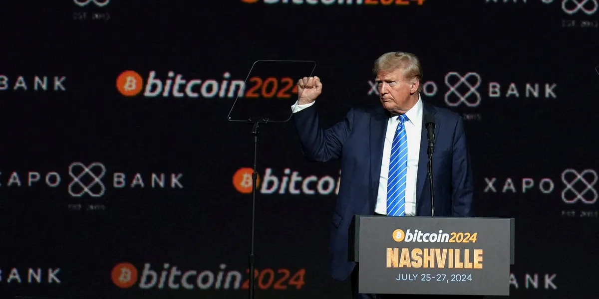 'Profit-grabbing exploitation': Ex-ethics czar predicts 'accountability' for Trump cash-in