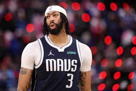 Is Anthony Davis Playing Tonight vs Spurs? Latest Update on Mavericks Star’s Injury