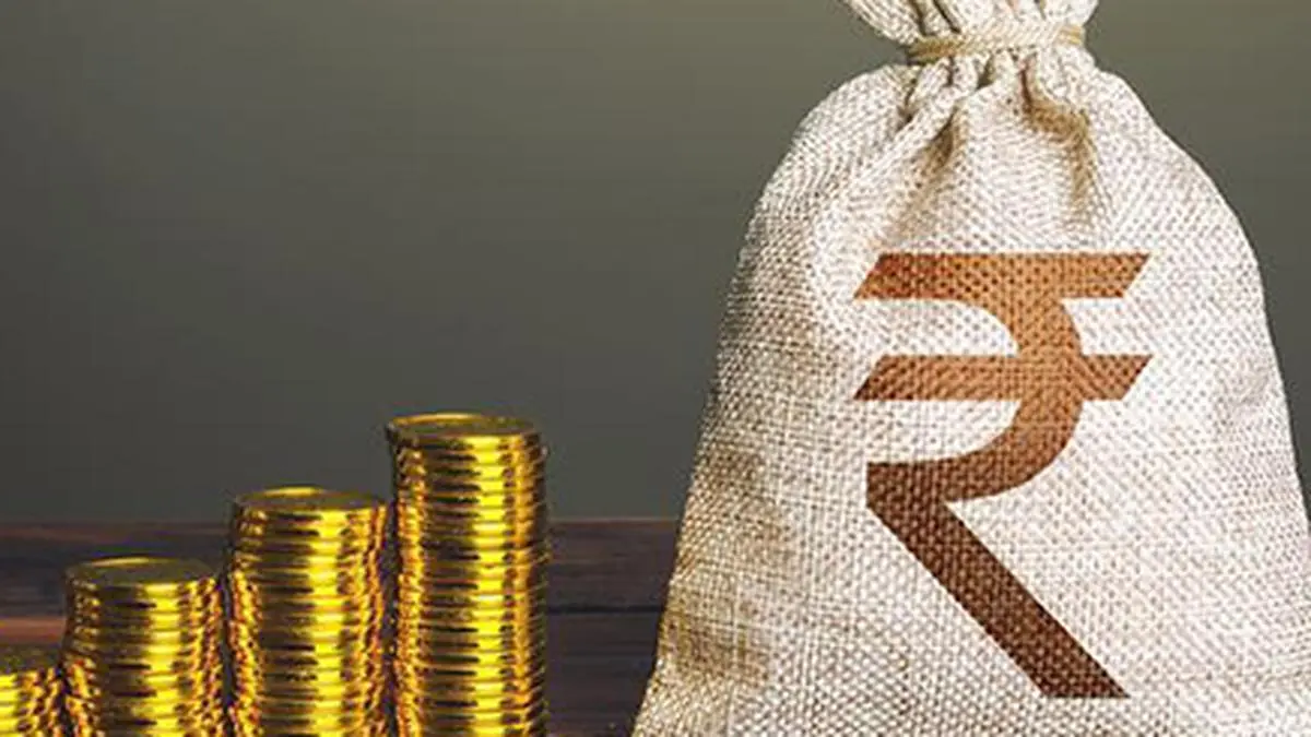 India’s B2C e-commerce sector secures $1.3 billion in 2025 funding: Tracxn report