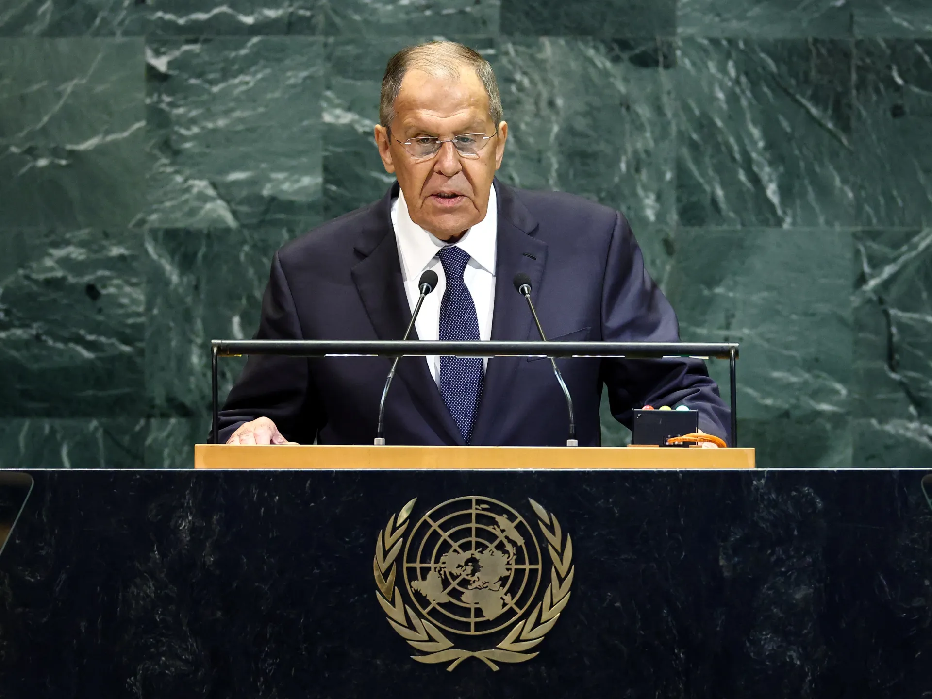 Russia will give ‘decisive response’ if provoked by the West, says Lavrov