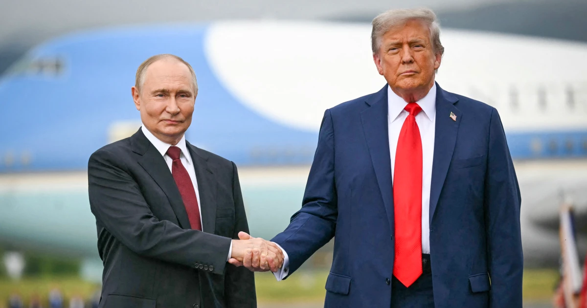 U.S. hits Russian oil sanctions and ICE recruits with checkered pasts make it to training: Morning Rundown