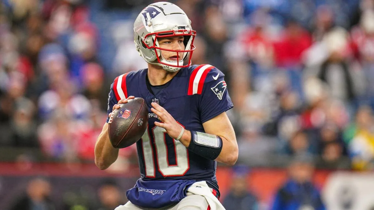 NFL expert picks, odds, predictions, props, betting guide, advice for Week 8
