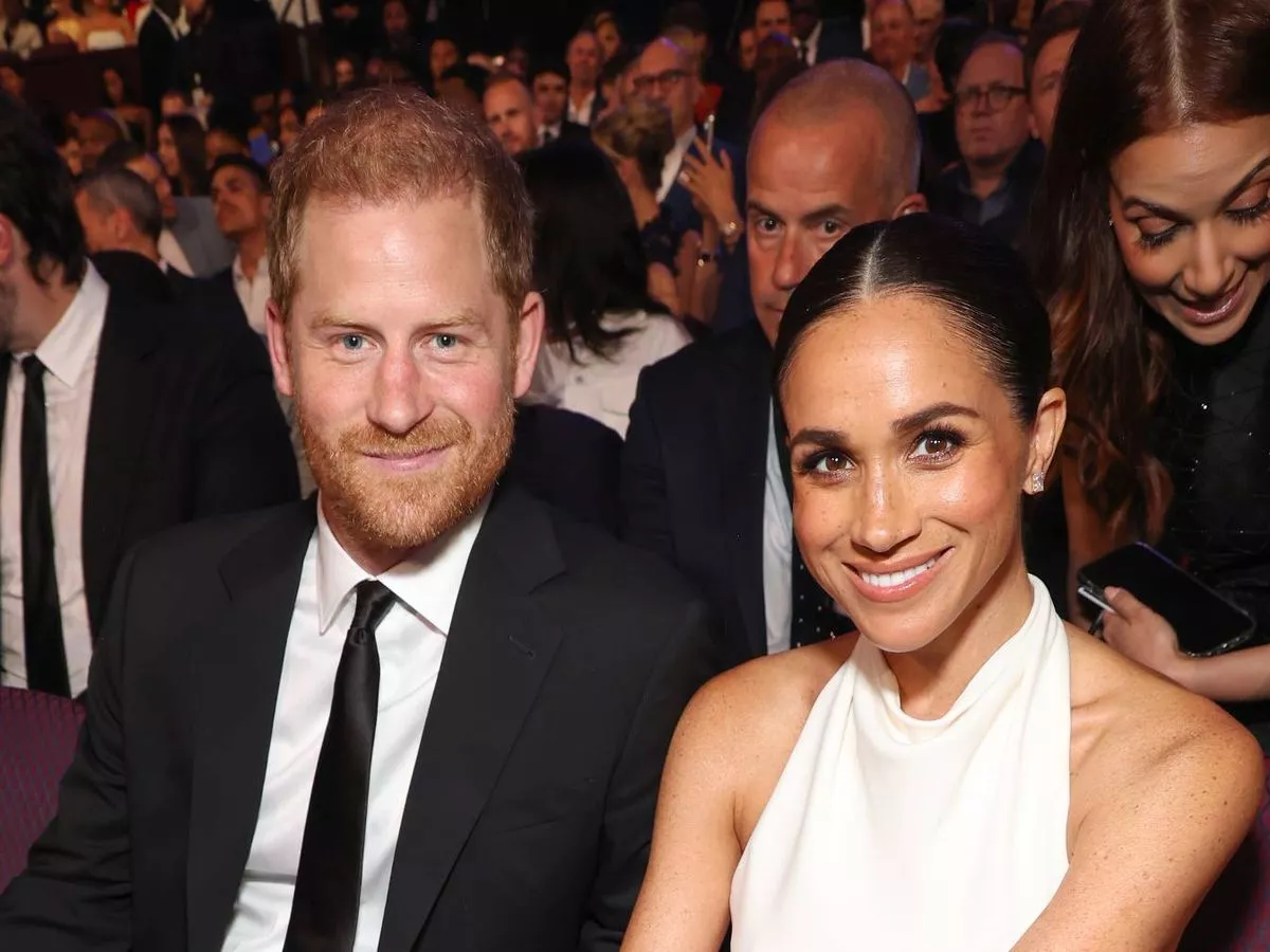 Meghan Markle's 'last chance' may cause 'tension' if Prince Harry proceeds with UK plan