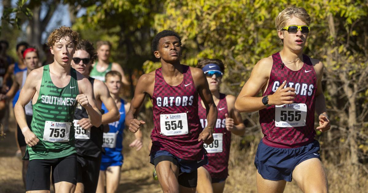 Lincoln’s cross country surge: 3 city teams head to state ranked No. 1