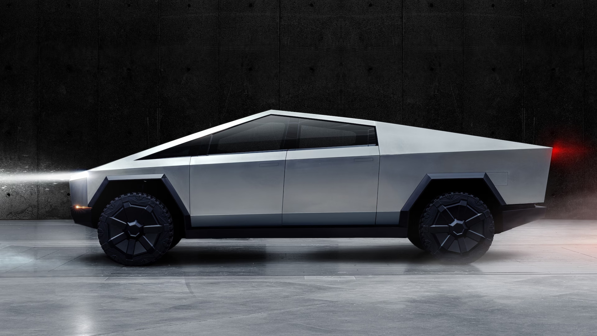 Tesla (TSLA) Q3 2025 earnings results miss EPS estimates, beat revenue expectations
