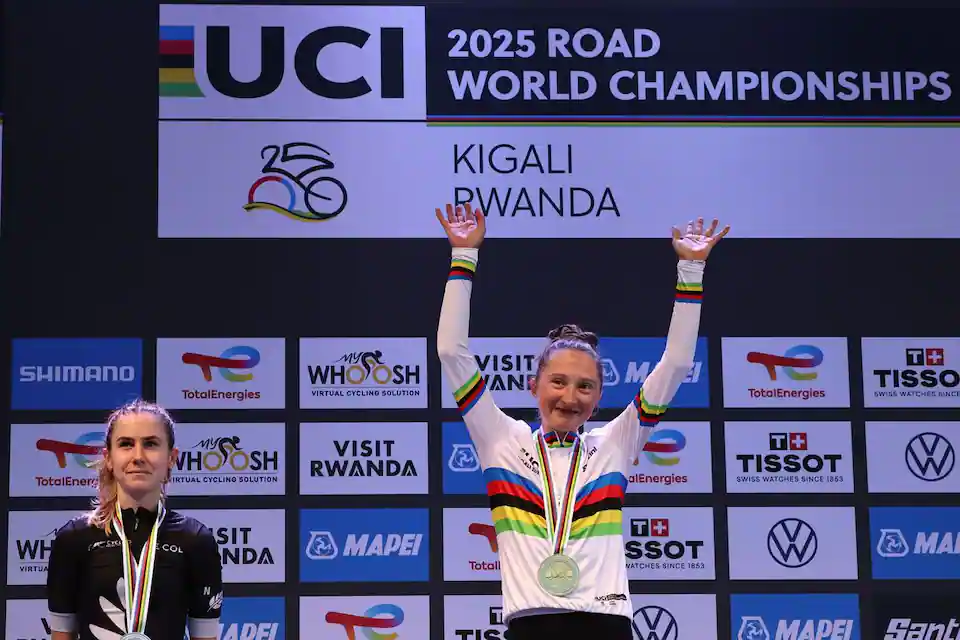 La Québécoise Magdeleine Vallieres est championne du monde de cyclisme sur route