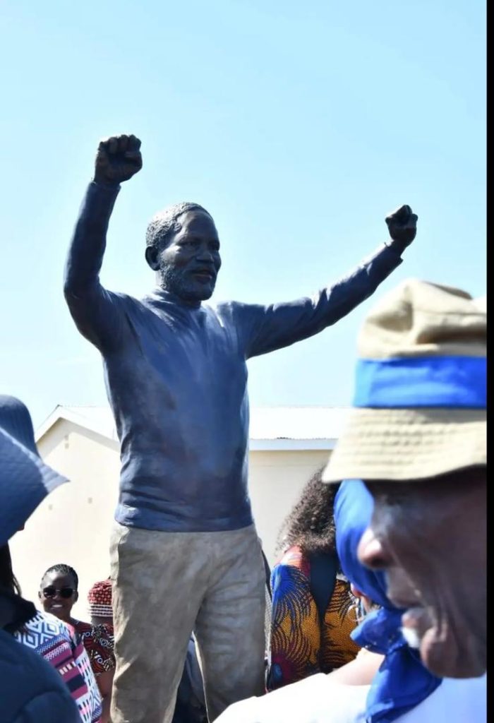 Statue in honour of Ya Toivo unveiled at Robben Island