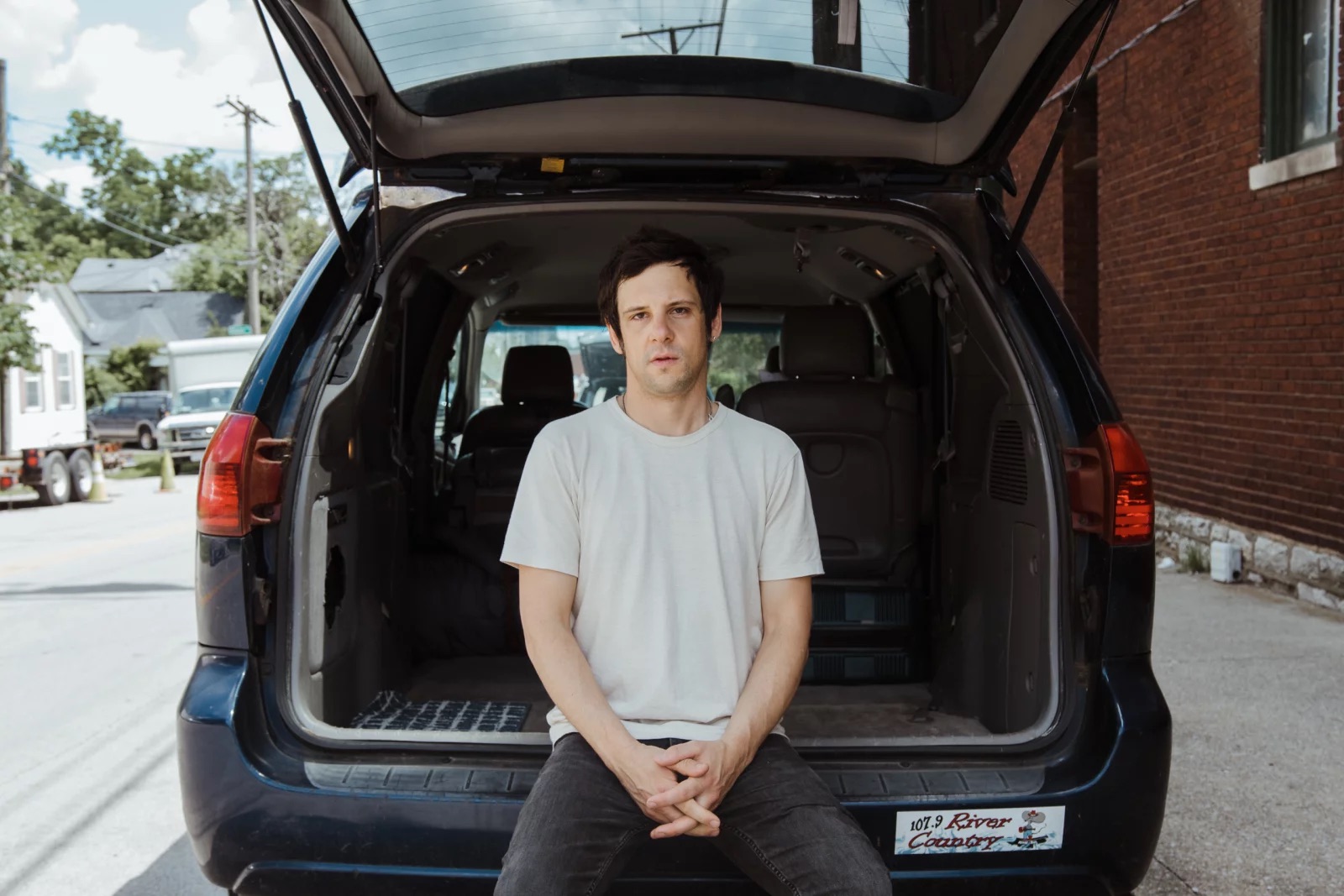Mystified and Motivated: Ryan Davis’ Musical Folk Hero Rise to Indie Recognition