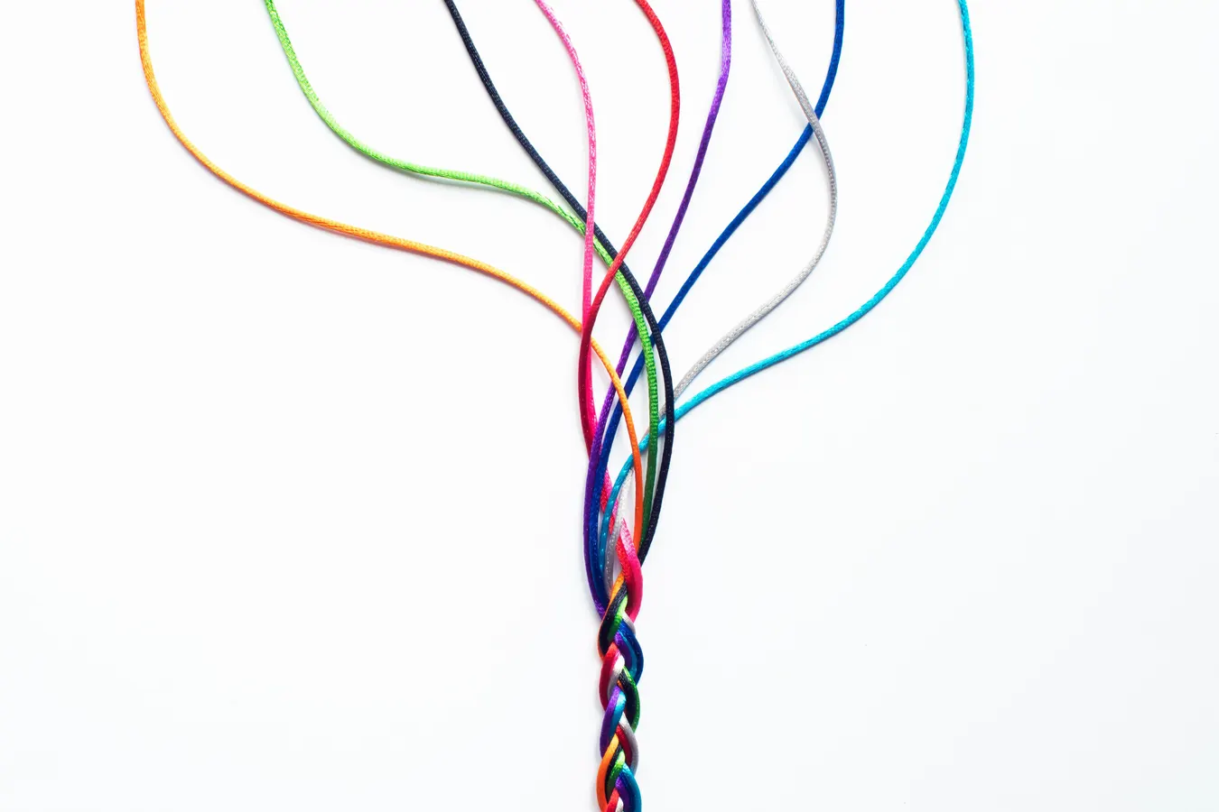 NYT Strands Today: Hints, Spangram, Answers For Sunday, September 28 (Hit The Deck!)