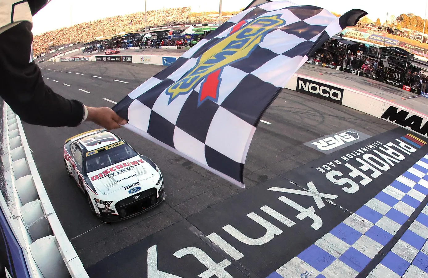 How To Watch The NASCAR Playoff Elimination Race At Martinsville