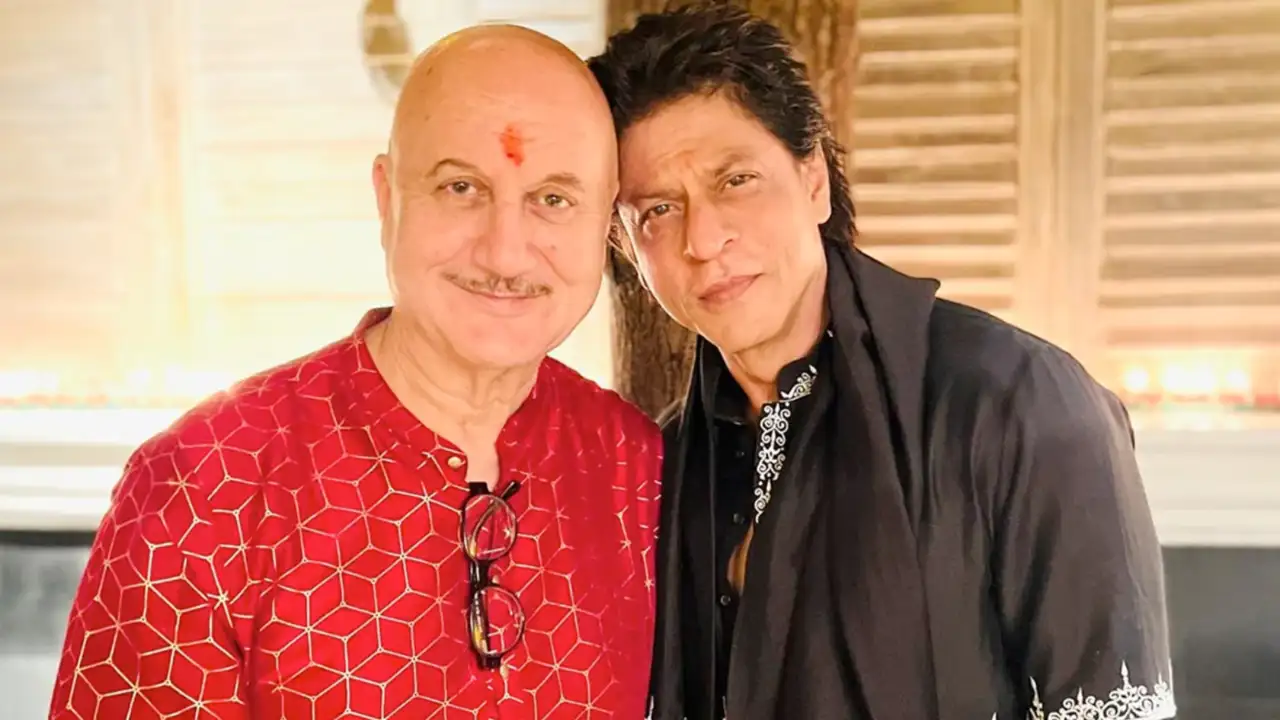 Shah Rukh Khan, Anil Kapoor NEVER Made Anupam Kher Feel He Is 'Character Actor': Main To Dost Banta Tha - EXCLUSIVE