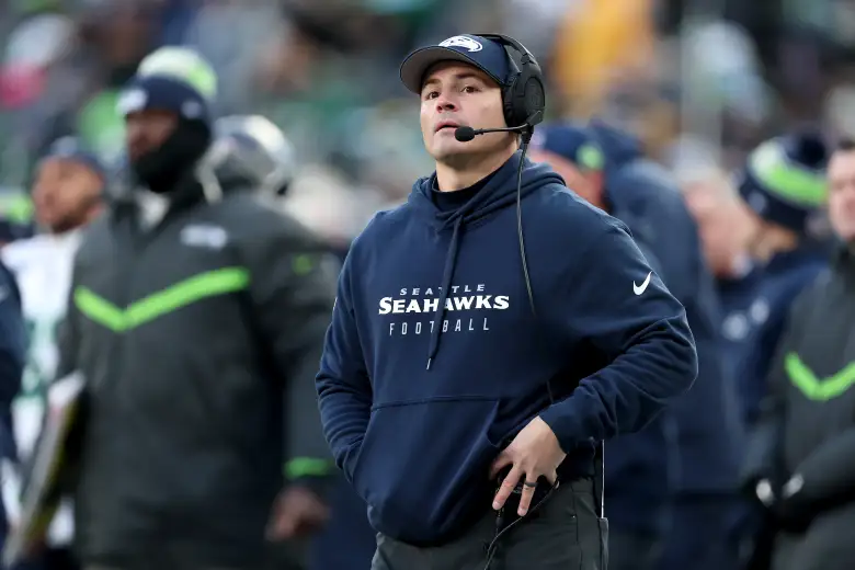 Seahawks Monitoring Commanders QB Injury