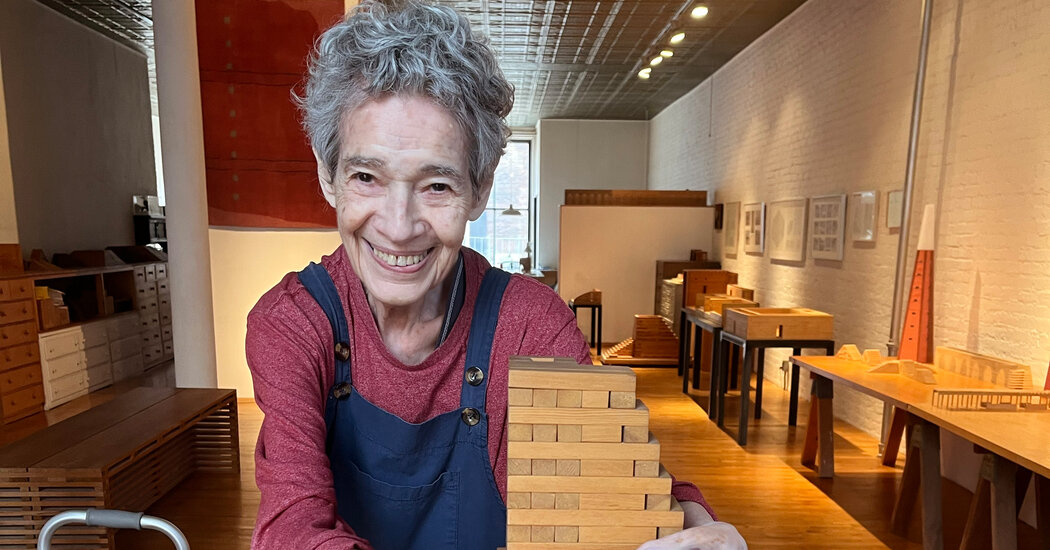 Jackie Ferrara, Artist Who Brought Mystery to Minimalism, Dies at 95