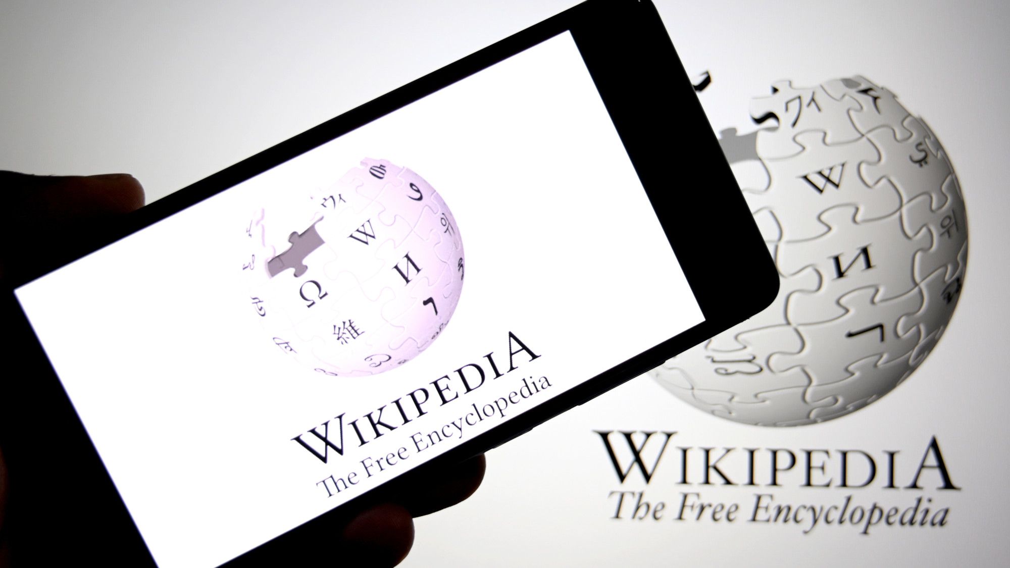 Wikipedia: Is ‘neutrality’ still possible?