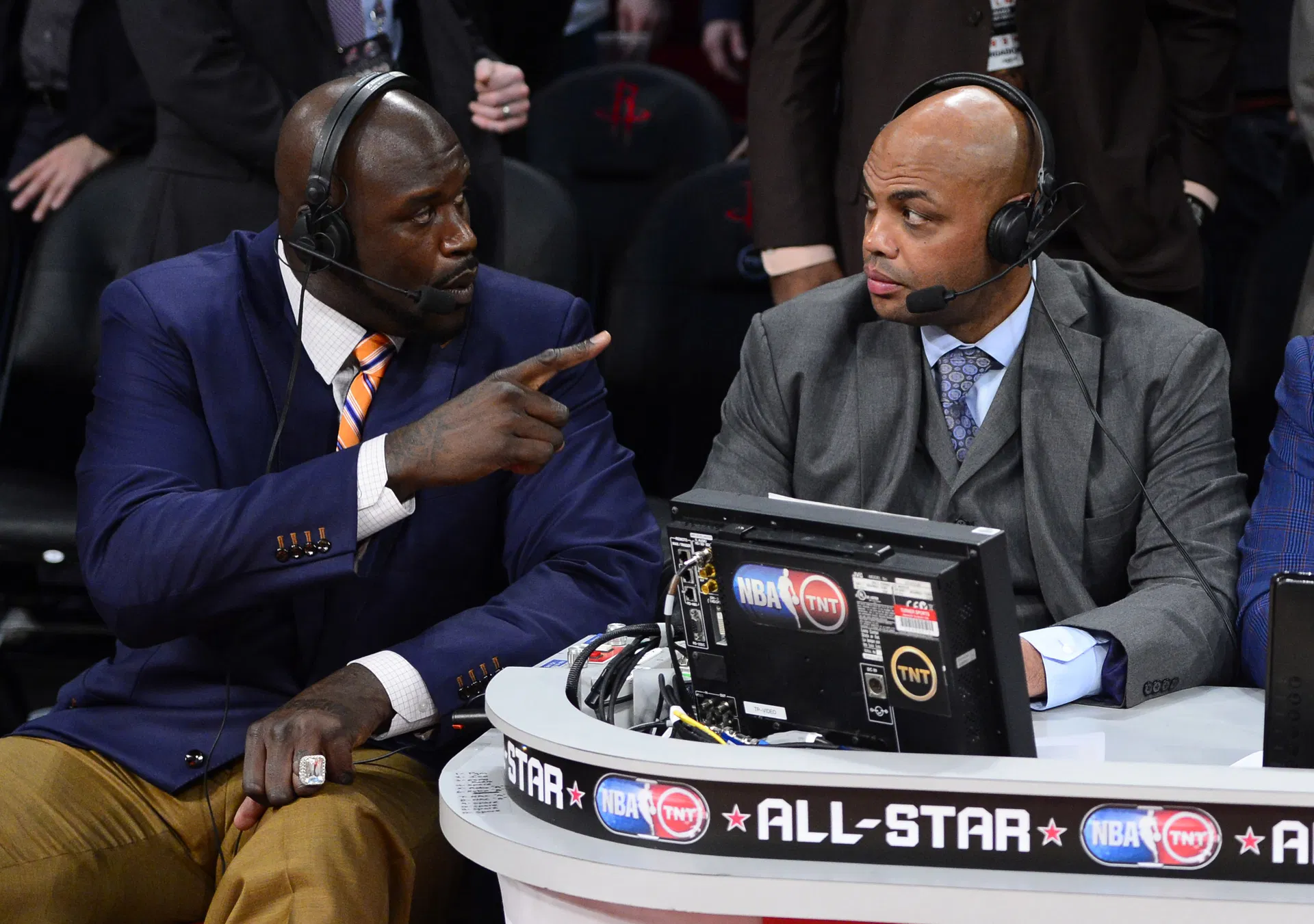He's a s*x symbol: Shaquille O’Neal can't stop teasing Charles Barkley over his stunning body transformation
