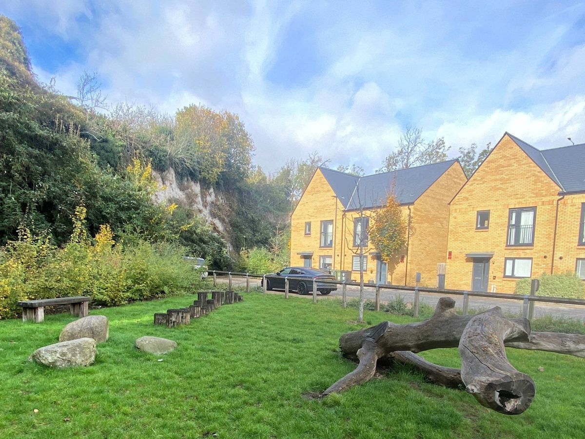 Residents 'ripped off' as they pay £2,370 for children's play area that's 'just a log'