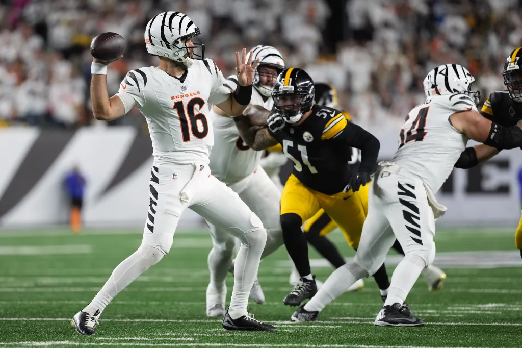 Start 'em, Sit 'em advice for NFL's Week 8