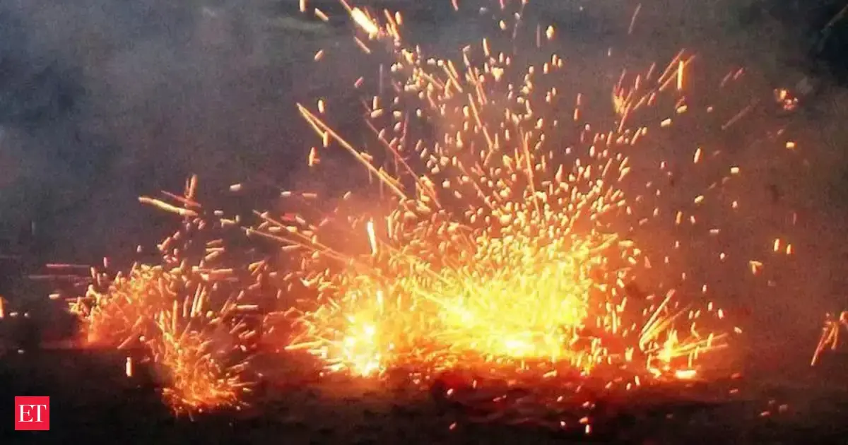 Pollution levels rise amid Lakshmi Puja-Diwali in Thane; AQI worsens from 141 to 157