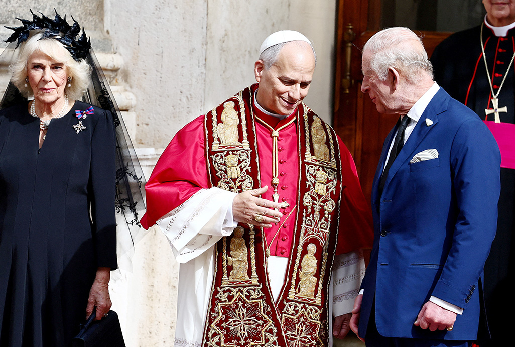 King Charles and Pope Leo pray together in a 500-year first