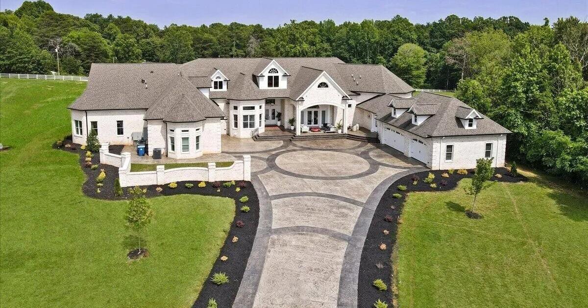 Luxury home in Summerfield sells for $4 million