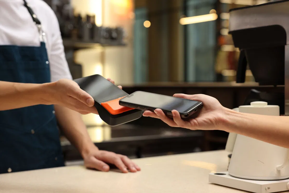 Spanish town launches its own digital currency to boost market shopping