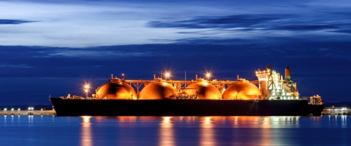 Strong Natural Gas Demand Boosts Kinder Morgan's Q3 Performance