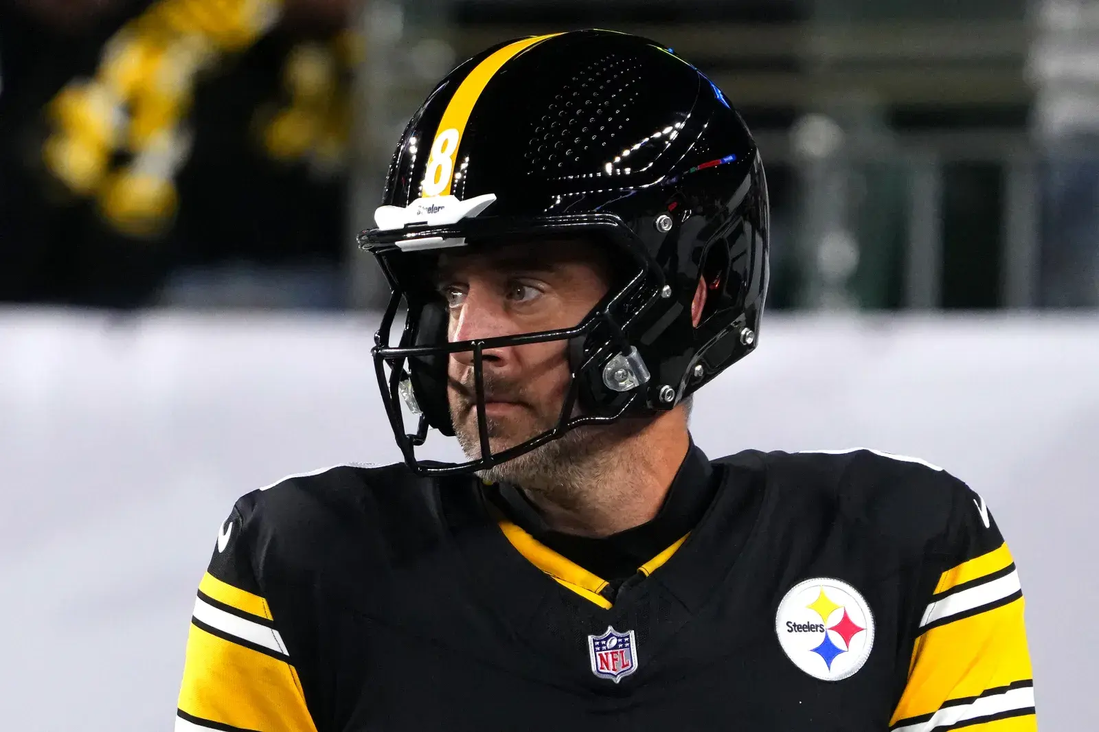 Steelers&#039; Aaron Rodgers Sent Clear Warning to Teammate After Loss