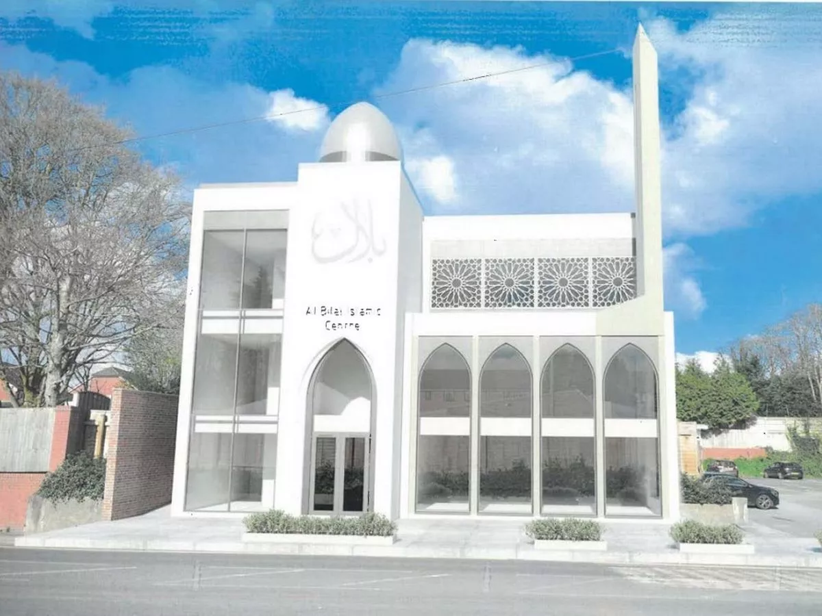 Replacement mosque plans approved despite concerns about parking