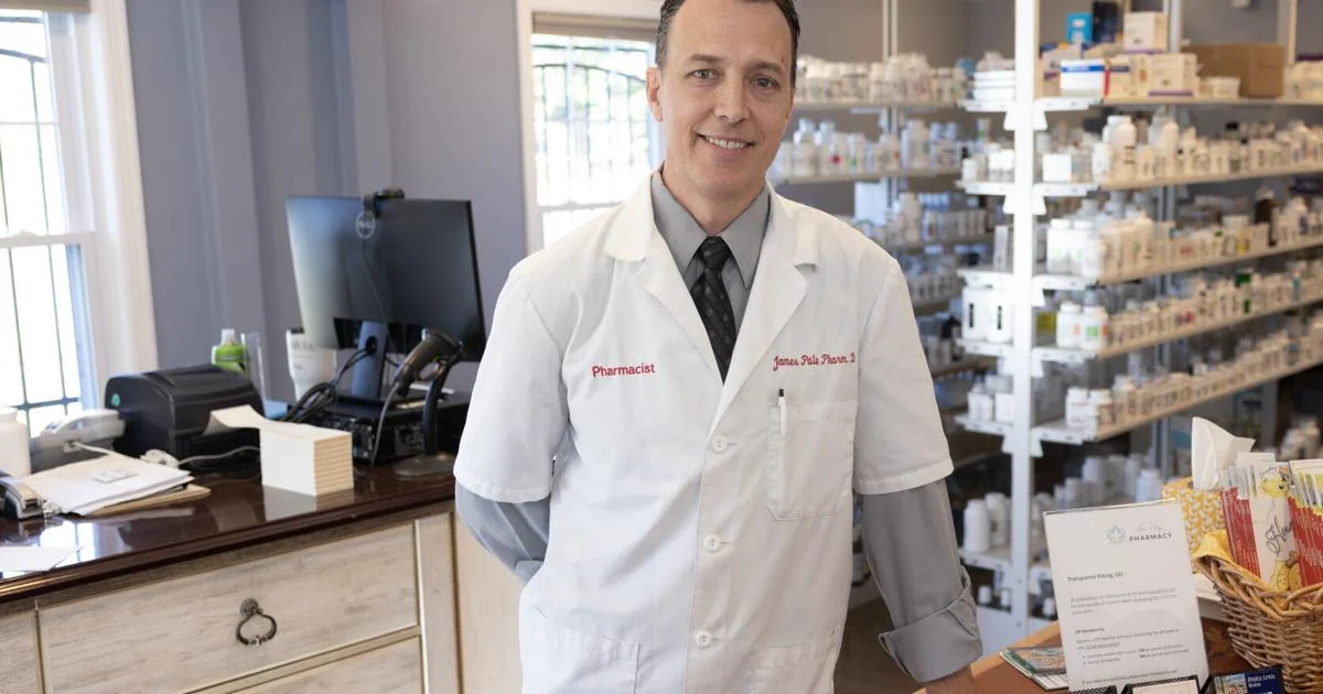 Solo pharmacist works to keep drug prices lower in Roanoke