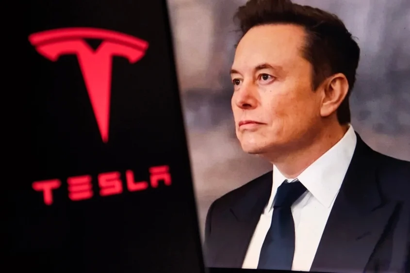 Ross Gerber Still Holds Tesla Stock But Calls Elon Musk's Focus Away From EVs 'Strategic Error'