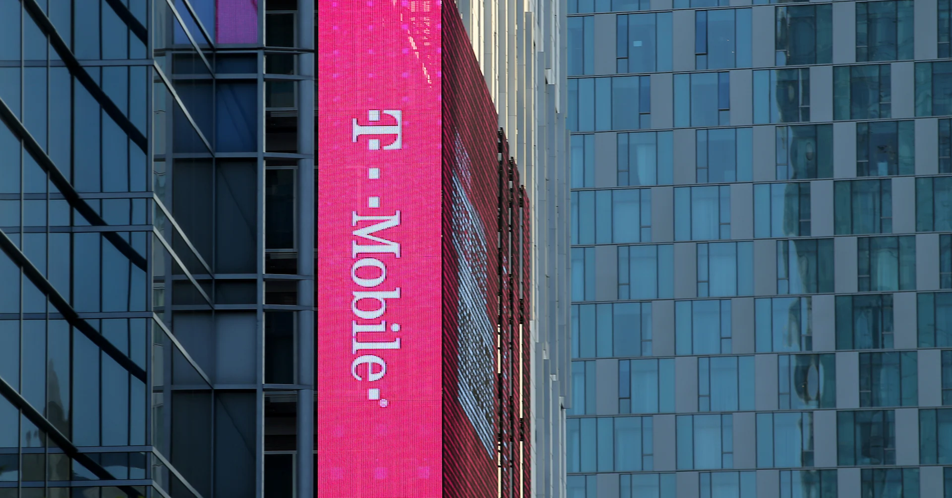 T-Mobile lifts annual forecast as subscriber gains top estimates on iPhone upgrades