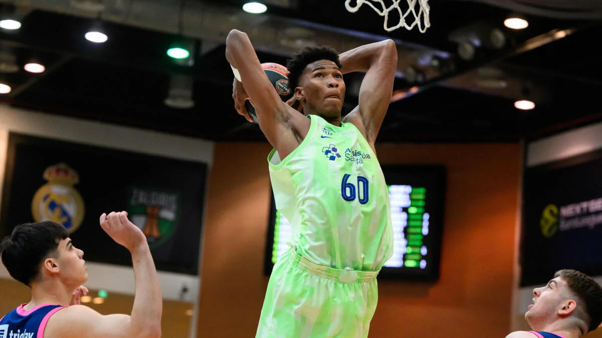 Mohamed Dabone: The mystery and promise of basketball's most talked-about teenager
