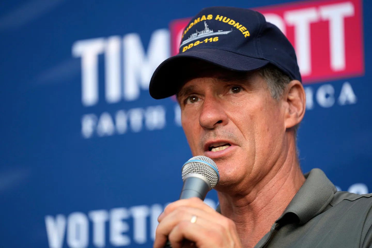 Scott Brown faces uphill climb as GOP leaders rally behind John Sununu