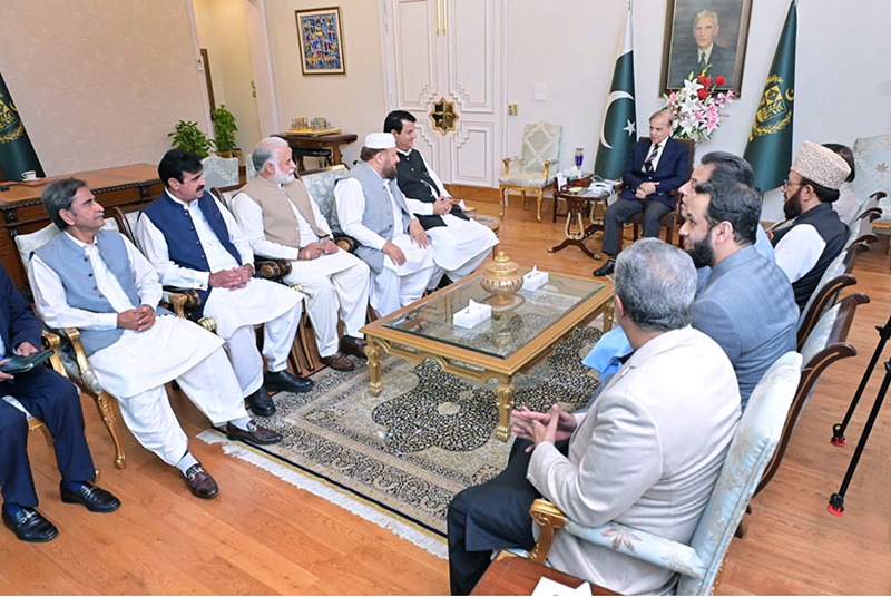 A delegation of Parliamentarians and Political leaders from Khyber Pakhtunkhwa call on Prime Minister Muhammad Shehbaz Sharif
